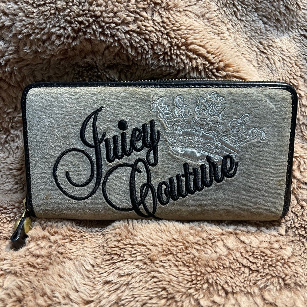 Juicy Couture Wallet